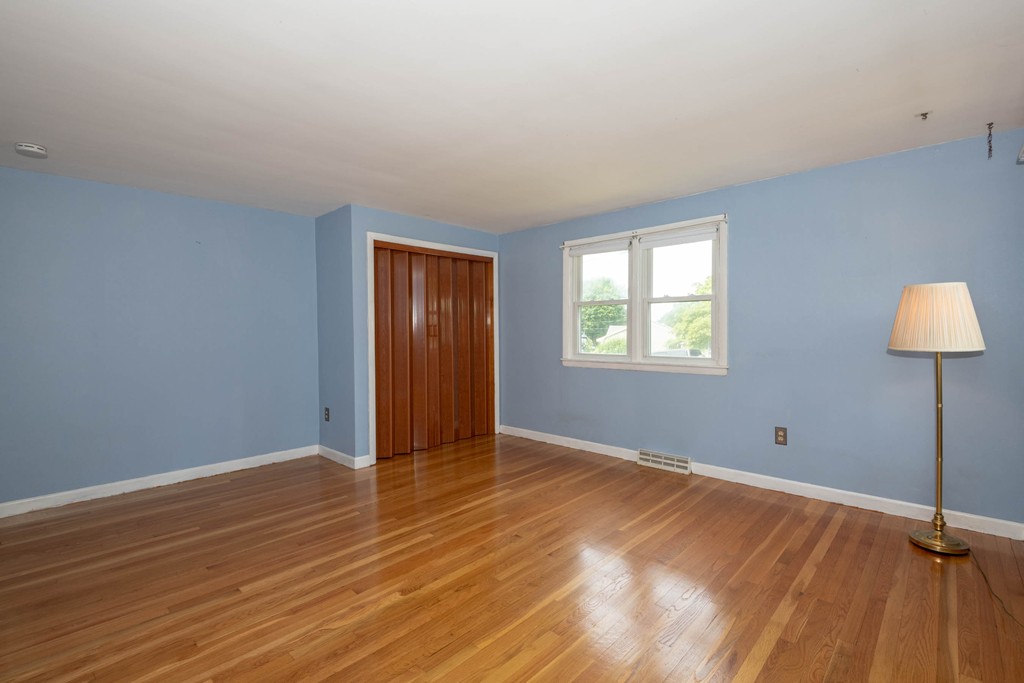 19 Myles Road Peabody, MA 01960 - Photo 11 of 30 Gallery Image 11