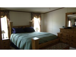 163 Draft Road Butler, TN 37640 - Photo 5 of 12 Master Suite