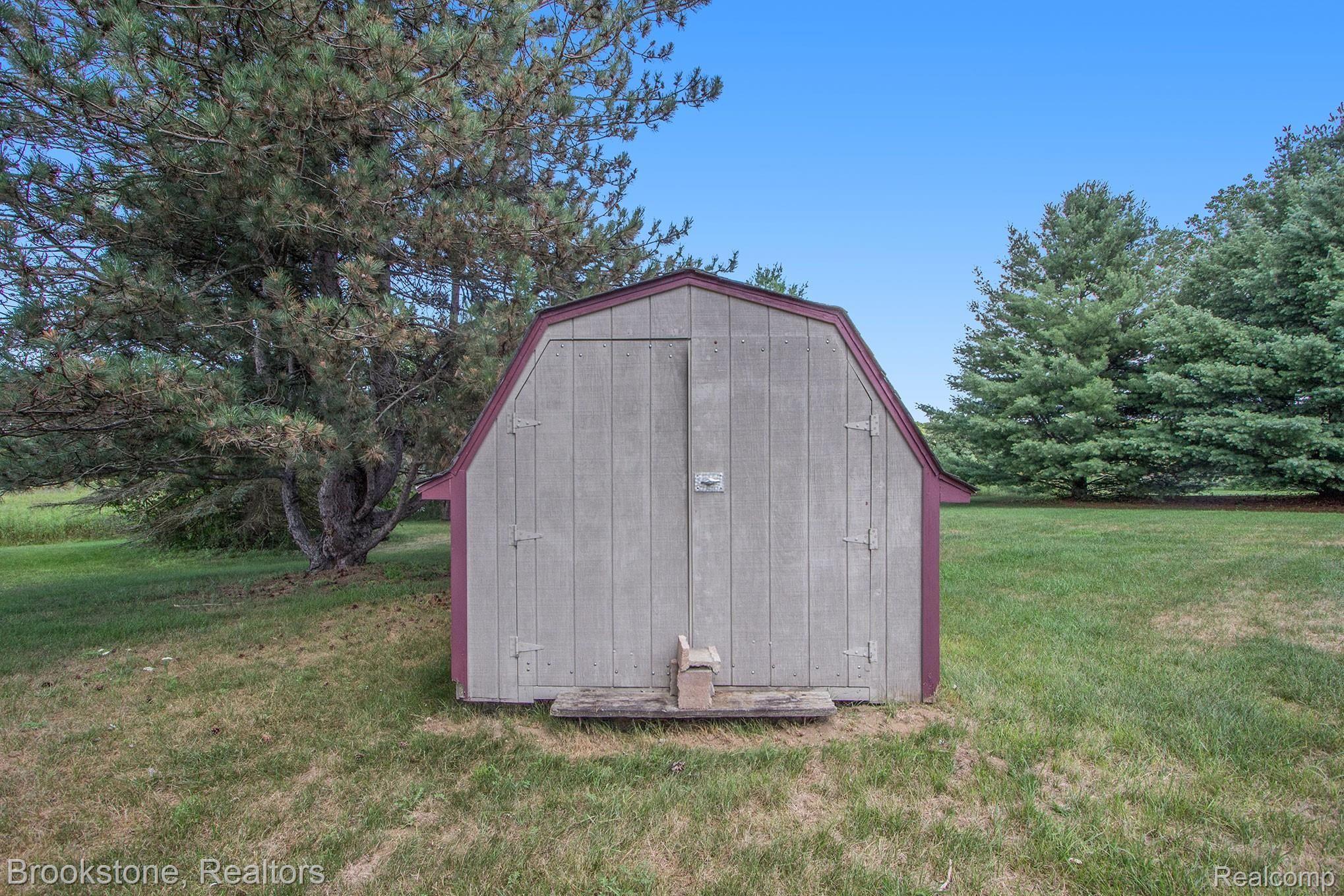 6855 Webster Road Imlay City, MI 48444 - Photo 10 of 26 IMG_6599.jpg