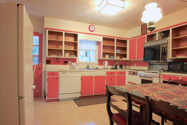 2526 Nottingham Road Southeast Roanoke, VA 24014 - Photo 15 of 30 HOME-FOR-SALE-IN-SOUTH-ROANOKE-VA15