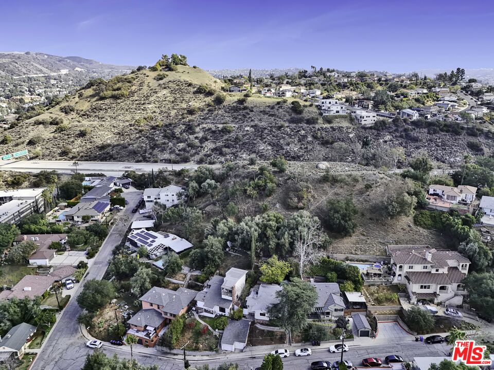 916 Highline Road Glendale, CA 91205 - Photo 21 of 57