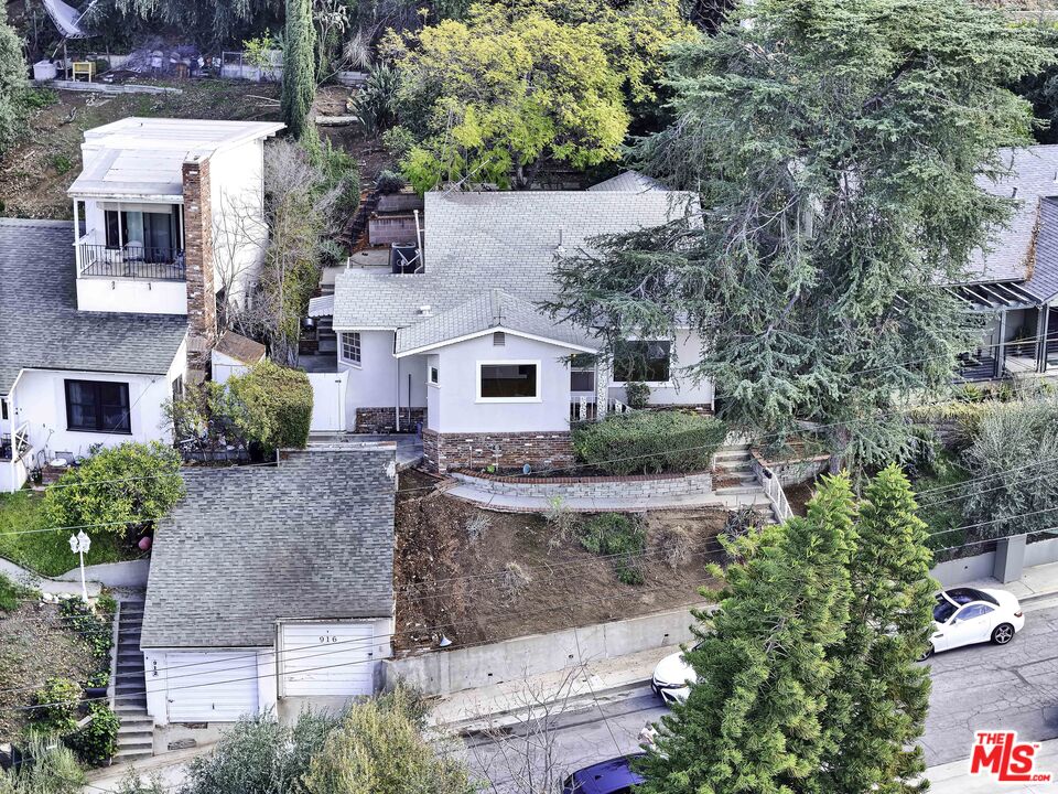 916 Highline Road Glendale, CA 91205 - Photo 28 of 57