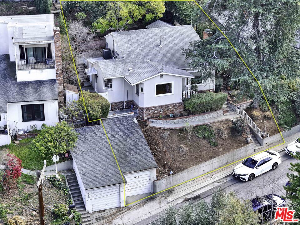 916 Highline Road Glendale, CA 91205 - Photo 4 of 57