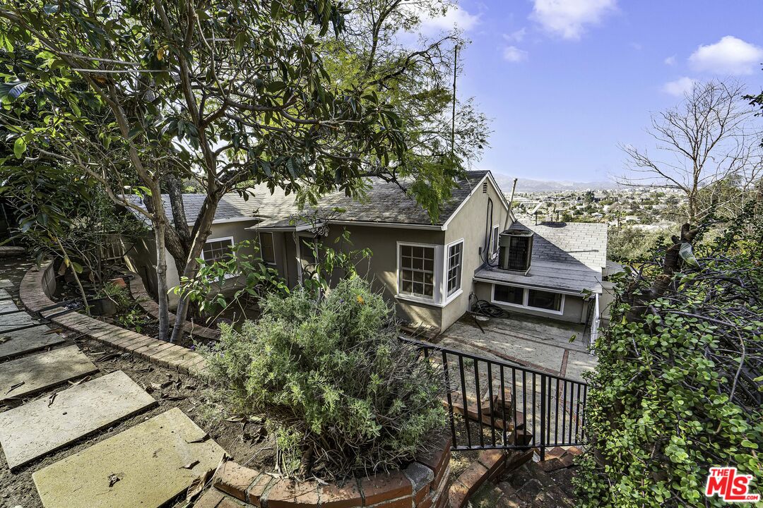 916 Highline Road Glendale, CA 91205 - Photo 56 of 57