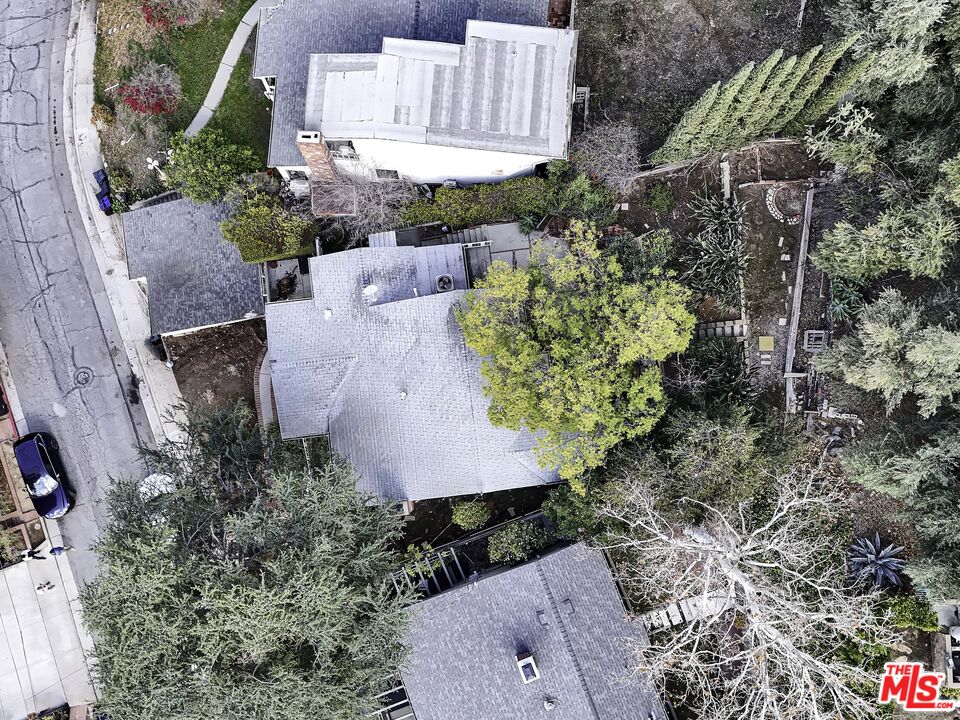 916 Highline Road Glendale, CA 91205 - Photo 7 of 57