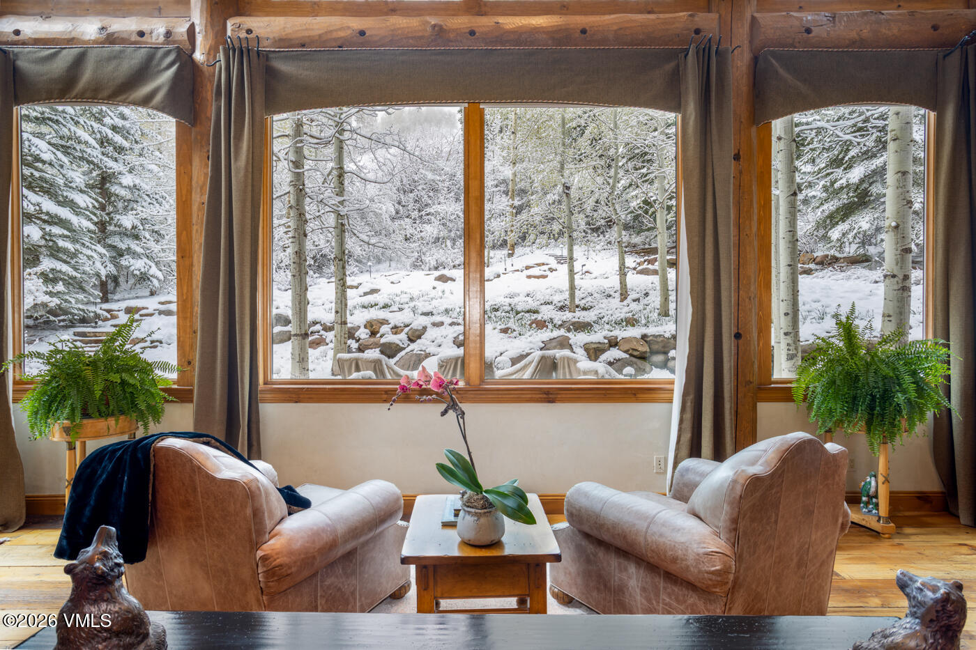 121 Borders Road Beaver Creek, CO 81620 - Photo 5 of 44 Living Room