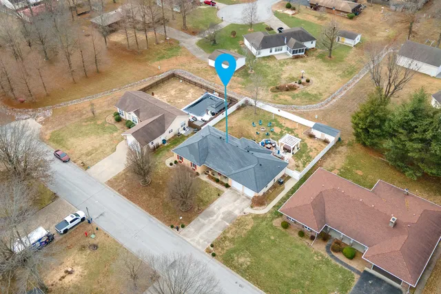 $294,999 | 1402 Matthew Lane, Marion, IL 62959