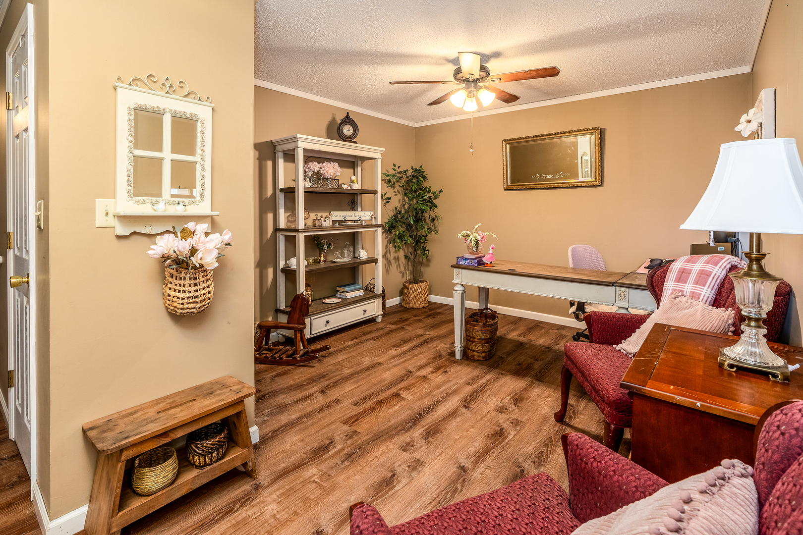 1402 Matthew Lane Marion, IL 62959 - Photo 5 of 45