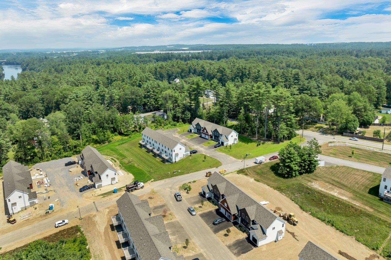 7 C Mustang Drive, Unit C Litchfield, NH 03052 - Photo 15 of 60