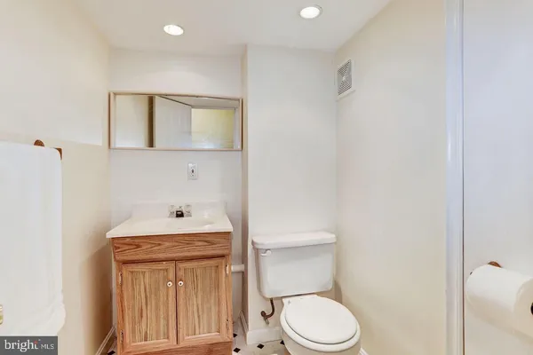 $540,000 | 7504 Brenish Drive, Gaithersburg, MD 20879