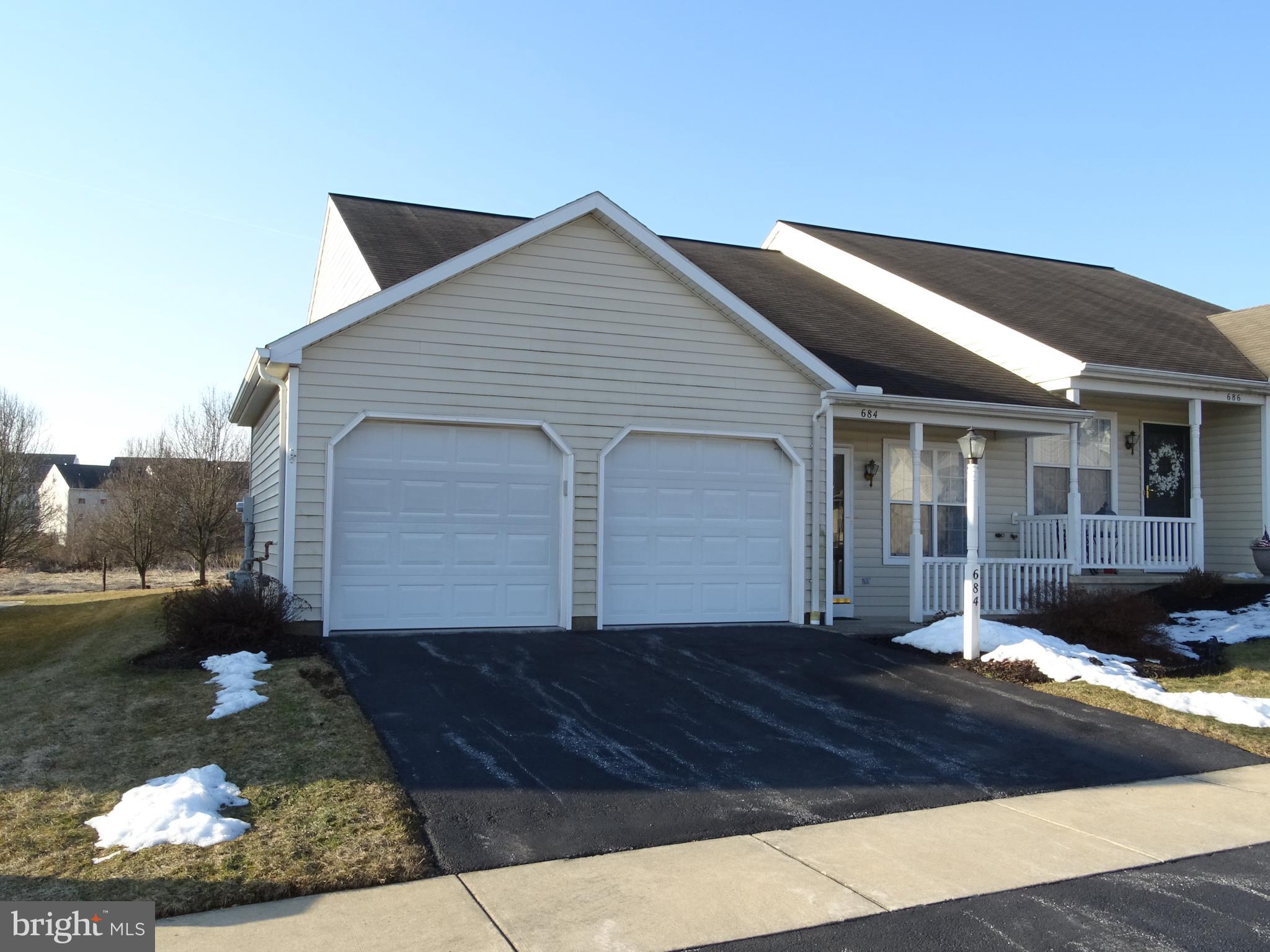684 Kyle Road York, PA 17404 - Photo 2 of 25 Front View