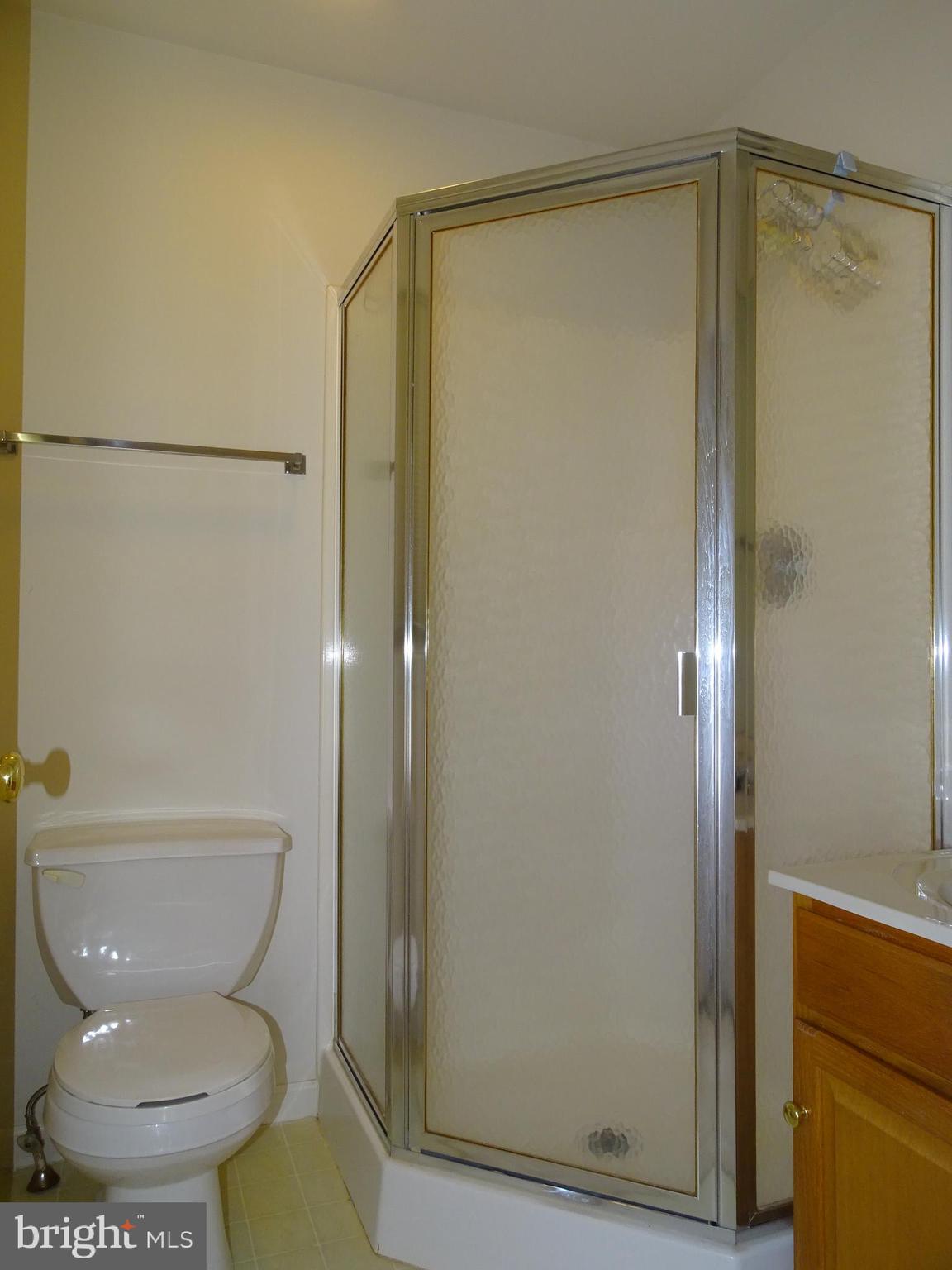 684 Kyle Road York, PA 17404 - Photo 16 of 25 Master Bathroom