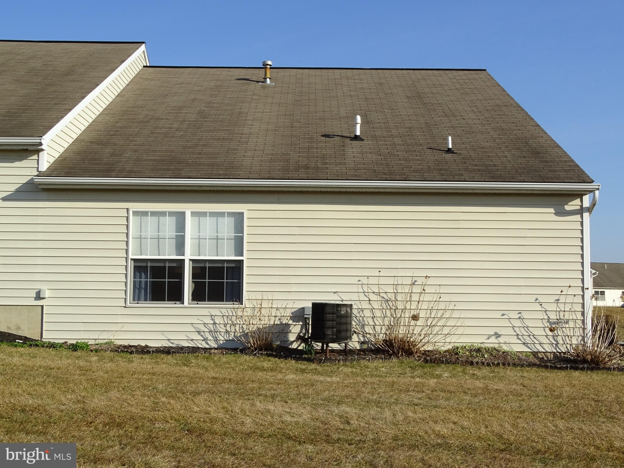 684 Kyle Road York, PA 17404 - Photo 23 of 25 Back View
