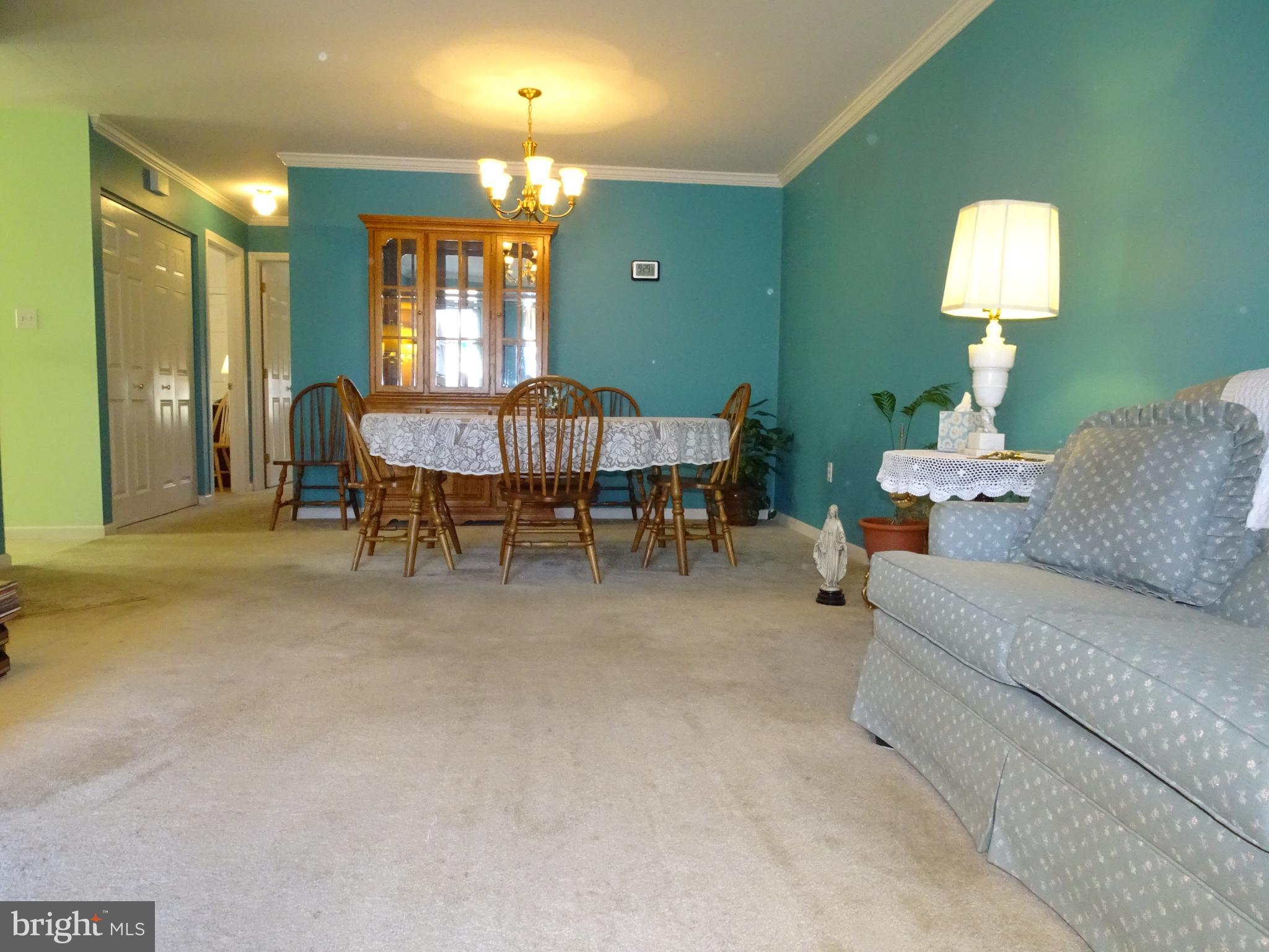 684 Kyle Road York, PA 17404 - Photo 8 of 25 Dining Area