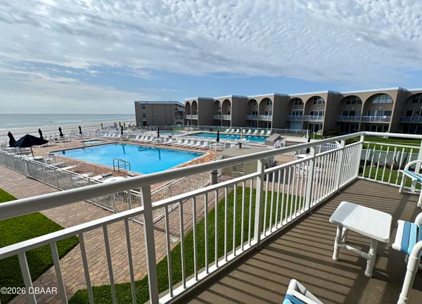 $3,500 | 4811 Saxon Drive, Unit 602, New Smyrna Beach, FL 32169