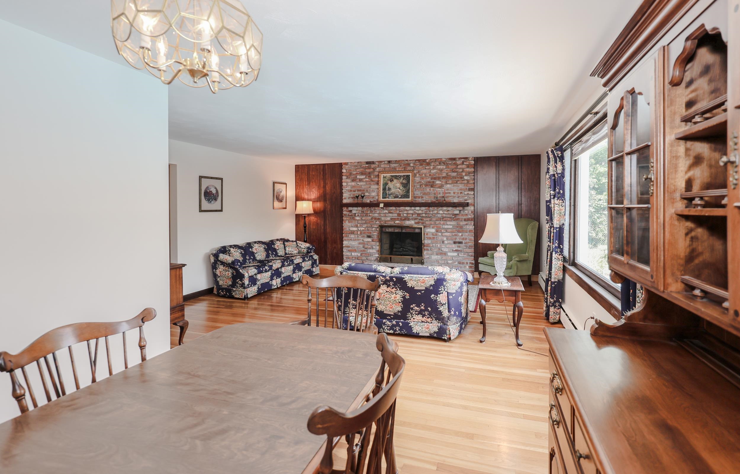 68 Robinson Road Nashua, NH 03060 - Photo 19 of 54