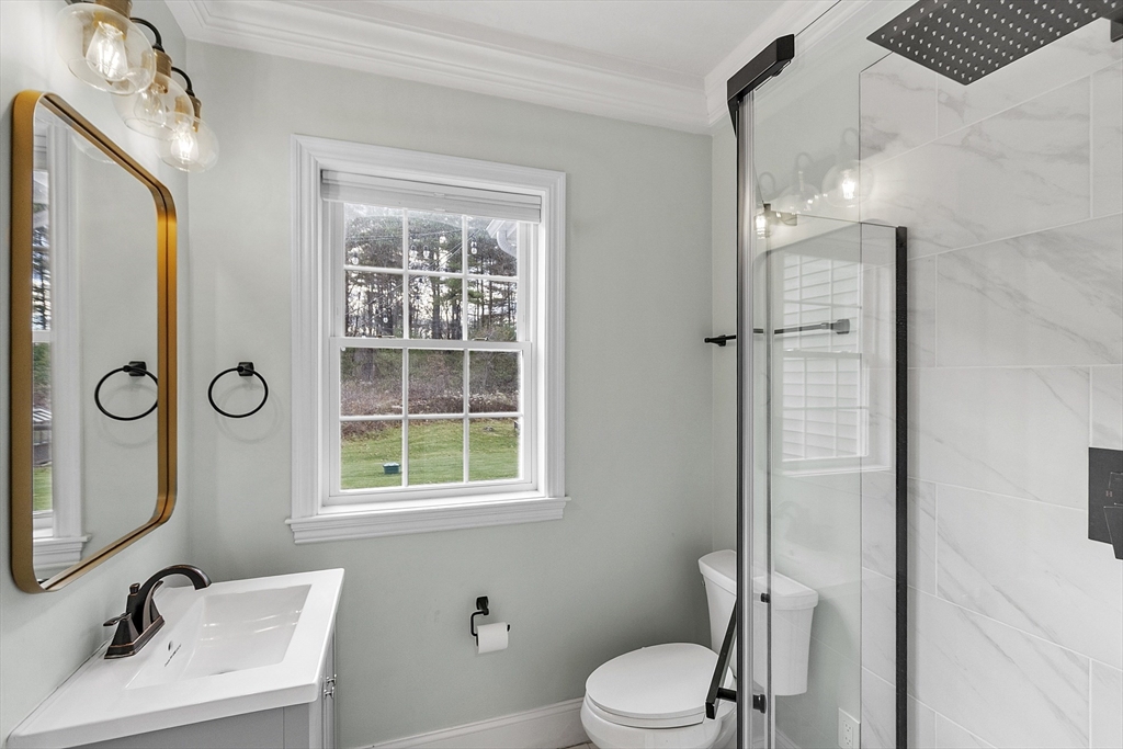 27 Spring Road Westborough, MA 01581 - Photo 17 of 41