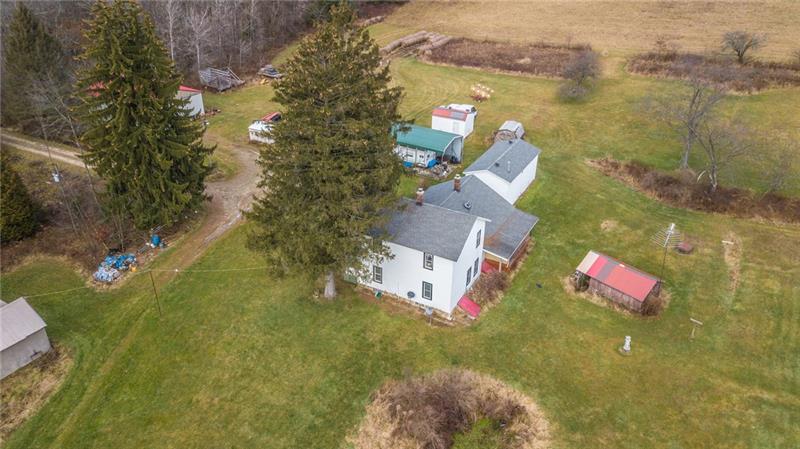 1070 Stone Springhouse Road Titusville, PA 16354 - Photo 2 of 20