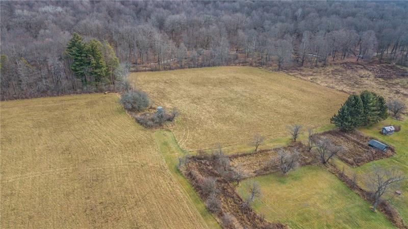 1070 Stone Springhouse Road Titusville, PA 16354 - Photo 4 of 20