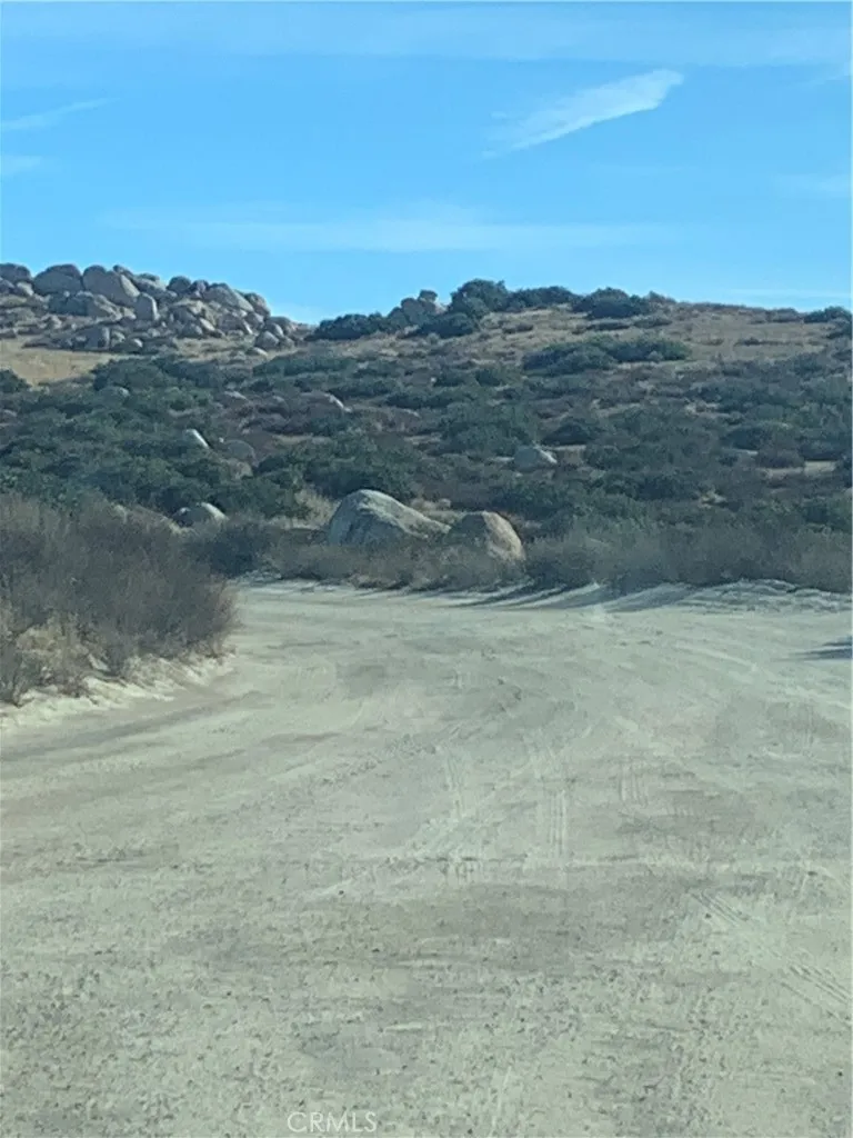 0 Thomas Street Hemet, CA 92544 - Photo 4 of 5 a view of ocean view and mountain