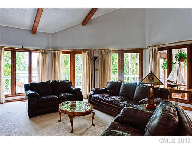 17047 Jetton Road Cornelius, NC 28031 - Photo 5 of 16 Gallery Image 5