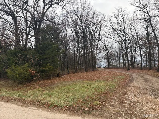 $279,900 | 420 Dairy Road, Elkland, MO 65644