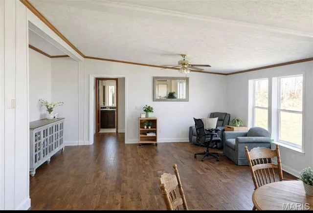 $279,900 | 420 Dairy Road, Elkland, MO 65644