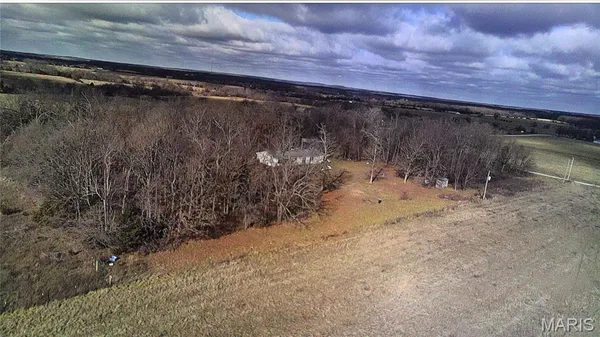 $269,900 | 420 Dairy Road, Elkland, MO 65644