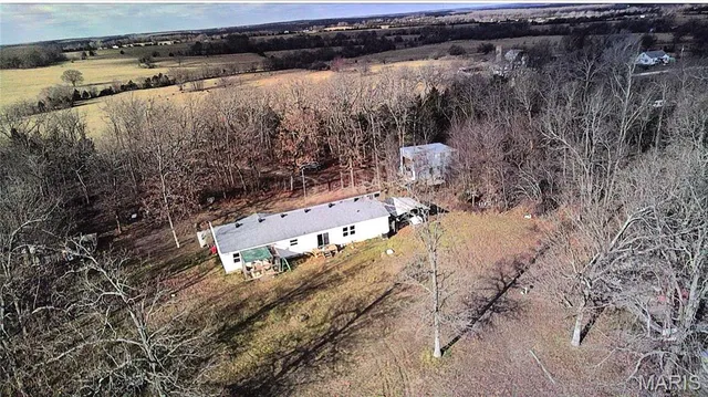 $279,900 | 420 Dairy Road, Elkland, MO 65644