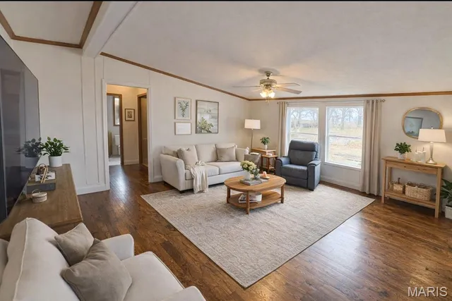 $279,900 | 420 Dairy Road, Elkland, MO 65644