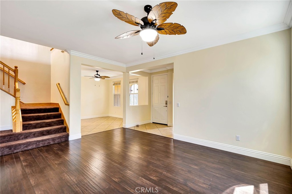 17603 Fan Palm Lane Riverside, CA 92503 - Photo 10 of 53 Dinning Area or Living Room