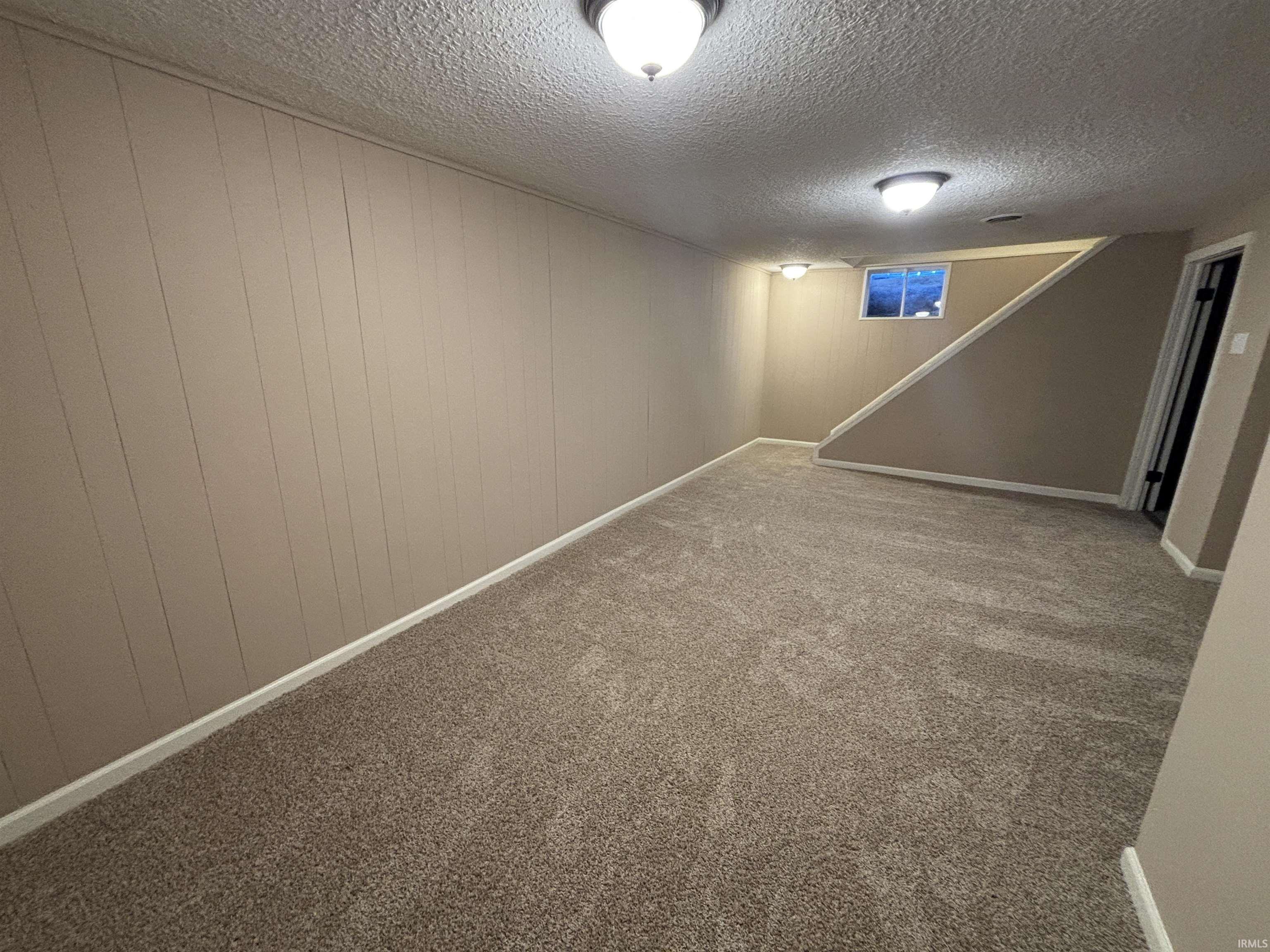 3718 Spruce Drive Fort Wayne, IN 46809 - Photo 14 of 23