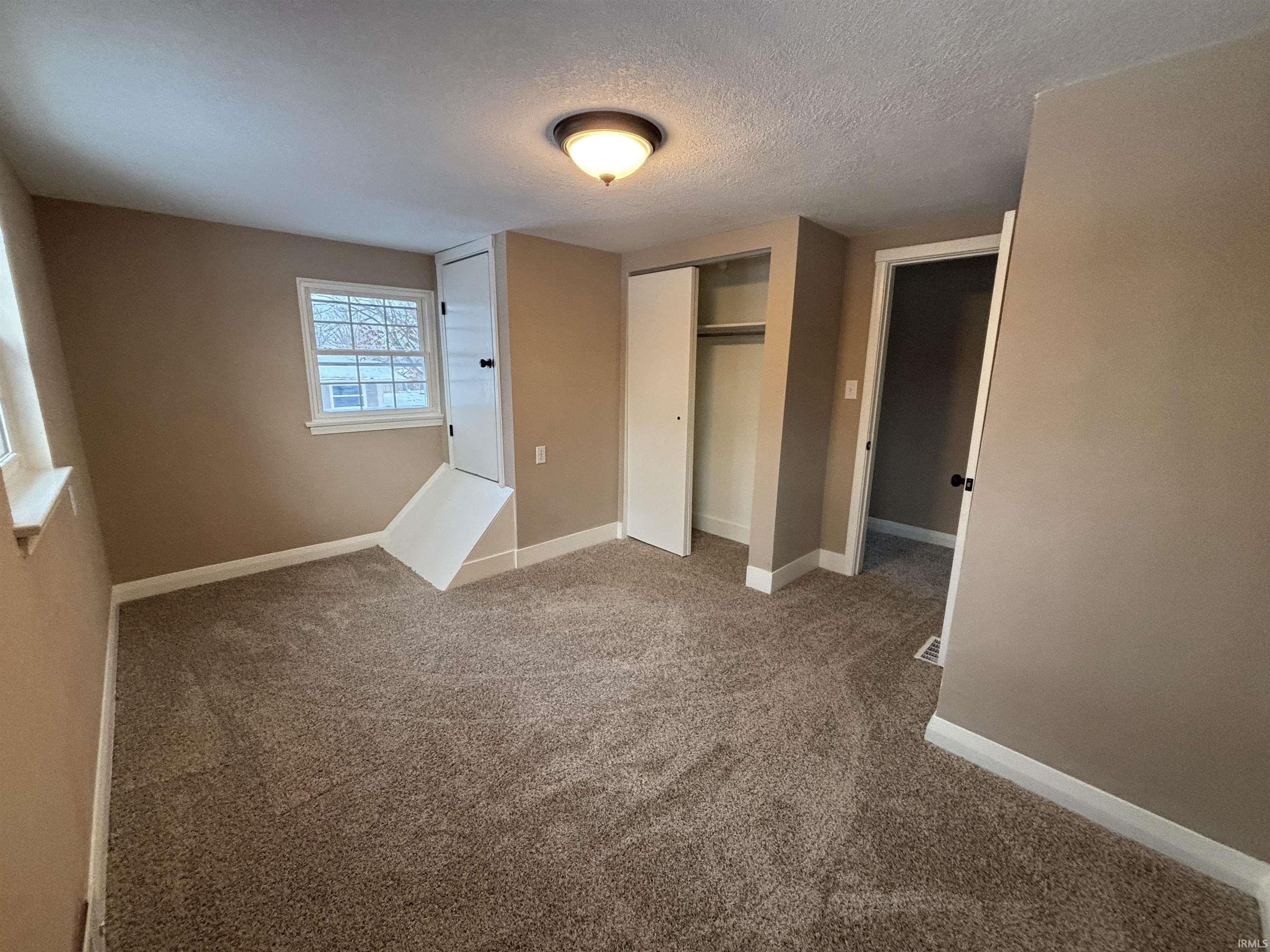 3718 Spruce Drive Fort Wayne, IN 46809 - Photo 18 of 23