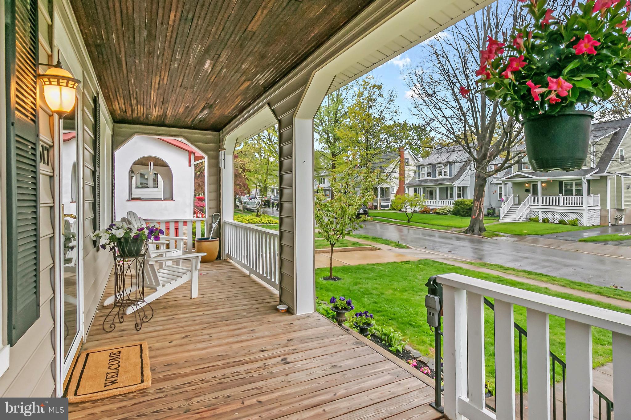 617 Murdock Road Baltimore, MD 21212 - Photo 2 of 30 Covered front porch