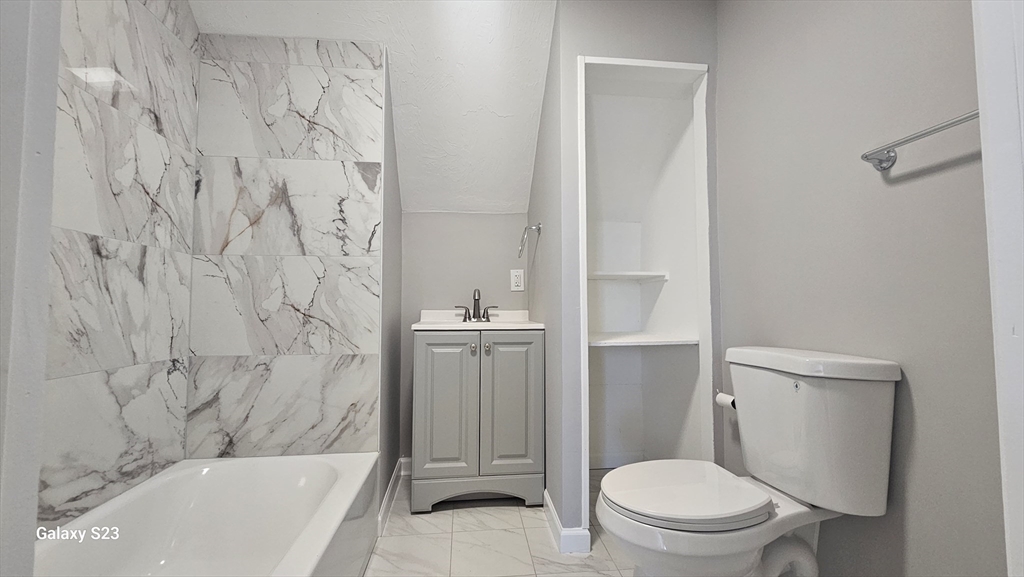 310 North Main Street, Unit 3 Uxbridge, MA 01569 - Photo 5 of 8