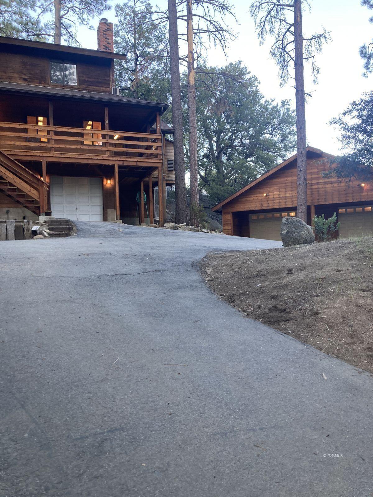 25500 Foster Lake Road Idyllwild, CA 92549 - Photo 3 of 35 3