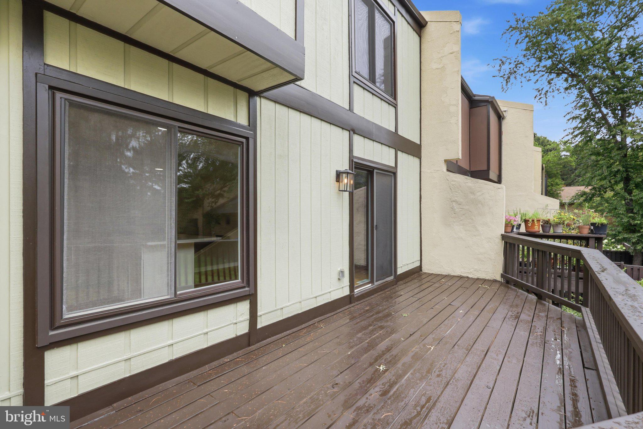 11092 Saffold Way Reston, VA 20190 - Photo 33 of 43 Gallery Image 33