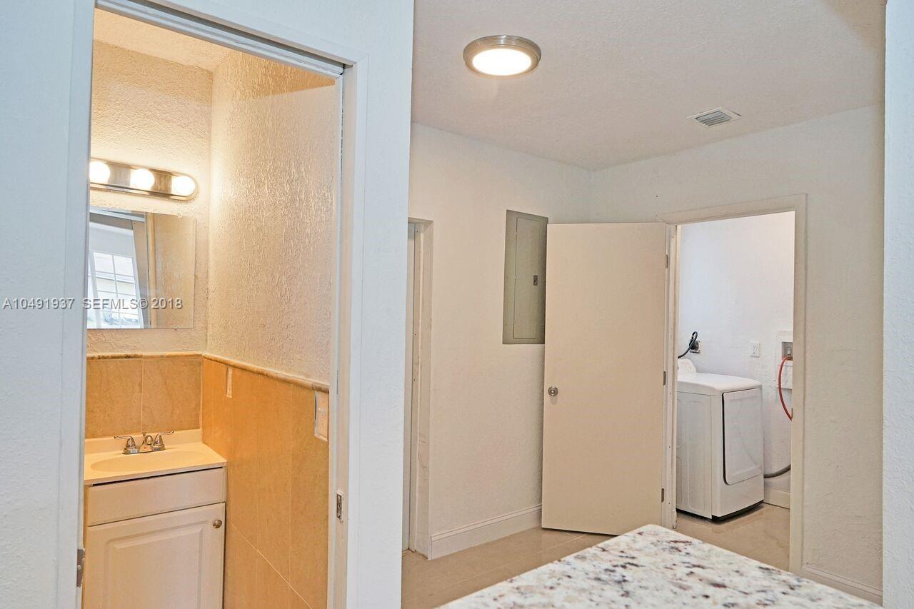 2000 Southwest 95th Terrace Miramar, FL 33025 - Photo 23 of 31 liz 9
