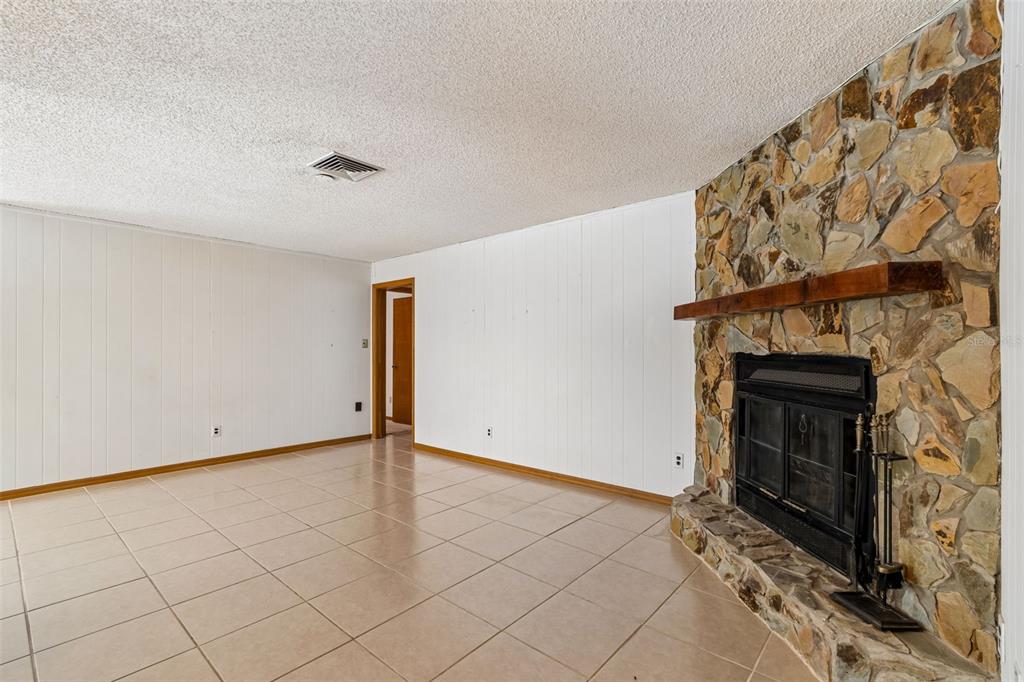 515 Sandy Hook Road Palm Harbor, FL 34683 - Photo 37 of 83 Gallery Image 37