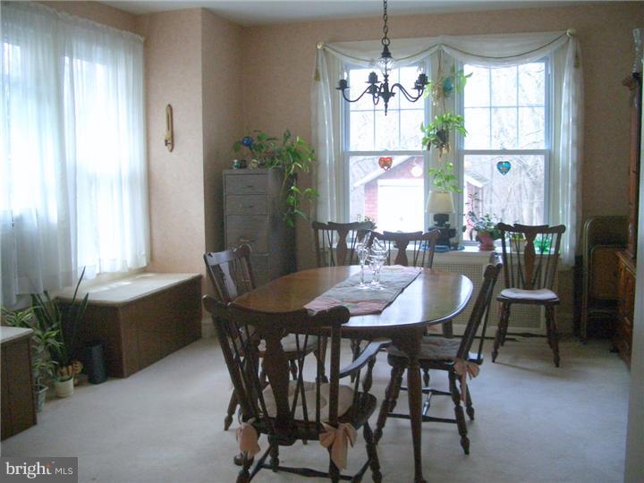 448 Harmon Road Philadelphia, PA 19128 - Photo 6 of 25 Dining Room