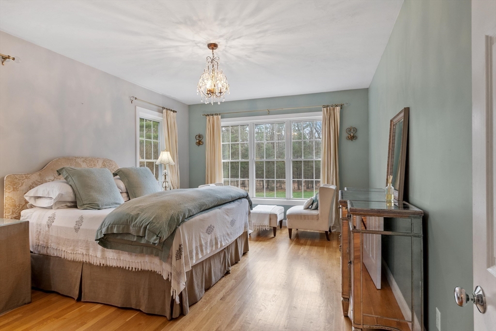 228 Devonshire Way Lancaster, MA 01523 - Photo 15 of 42