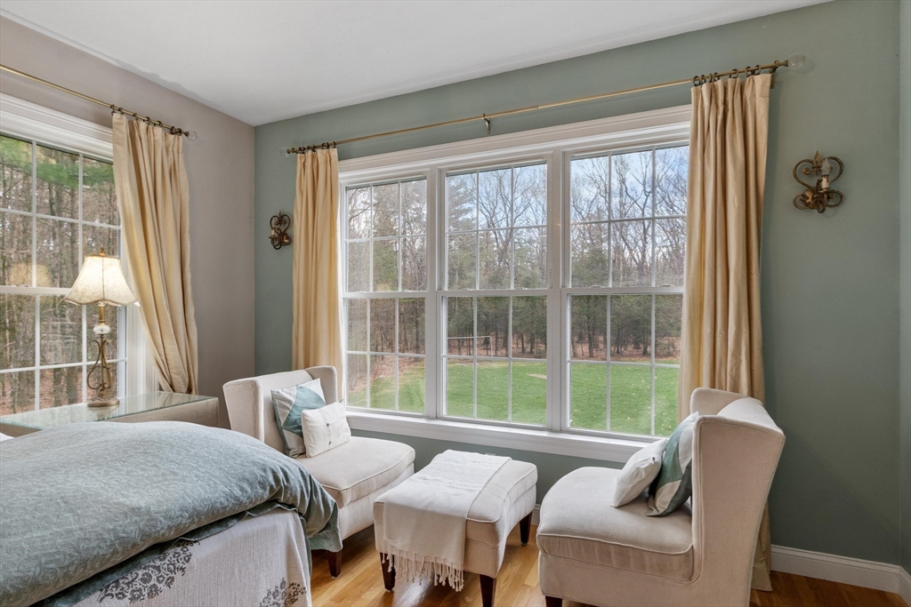 228 Devonshire Way Lancaster, MA 01523 - Photo 16 of 42
