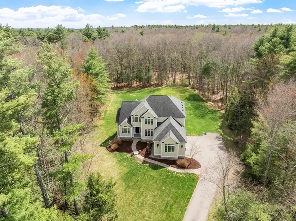 $1,049,000 | 228 Devonshire Way, Lancaster, MA 01523