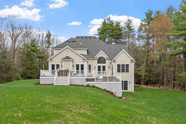 $1,049,000 | 228 Devonshire Way, Lancaster, MA 01523