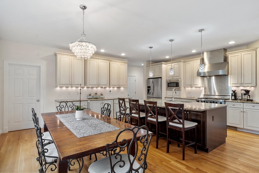 228 Devonshire Way Lancaster, MA 01523 - Photo 7 of 42