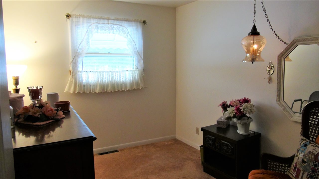 645 Isenhauer Road Grayling, MI 49738 - Photo 13 of 40 1871552-12.JPG