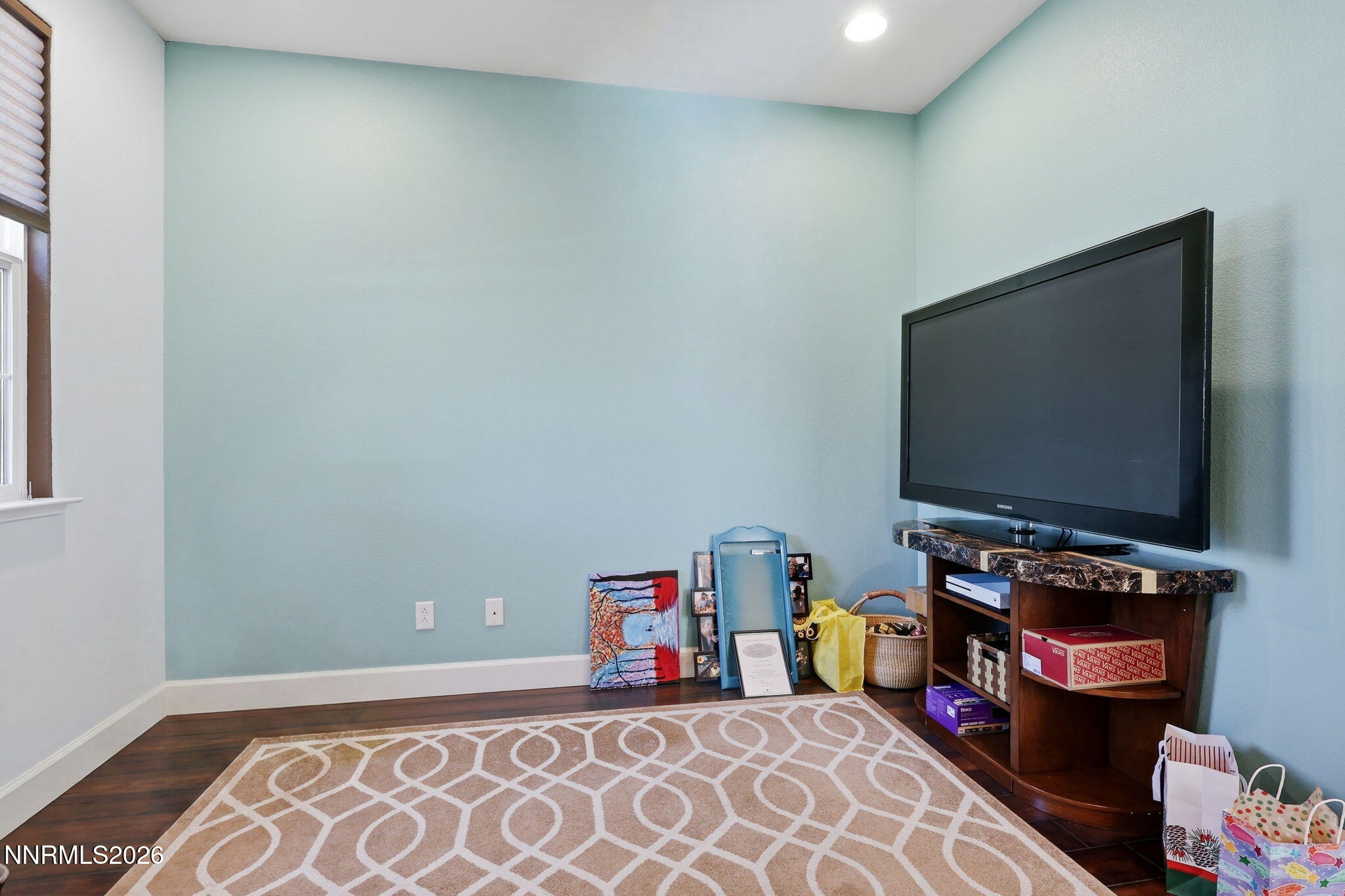 535 Pesaro Way Reno, NV 89521 - Photo 14 of 43 32-web-or-mls-IMG_2430_autoremove_447494