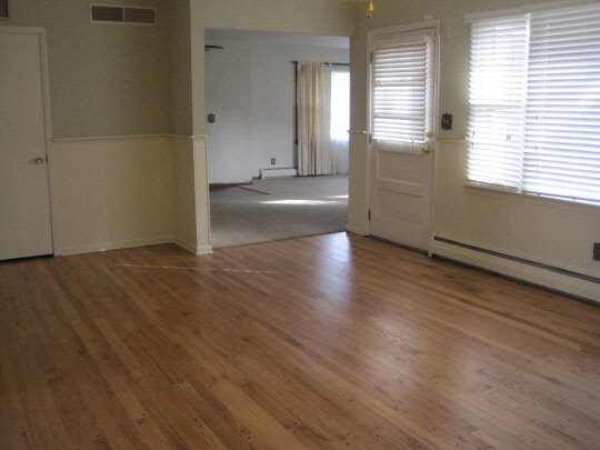 10638 Main Road North Rockton, IL 61072 - Photo 5 of 11 Gallery Image 5