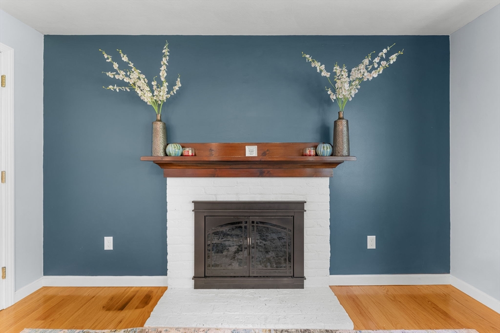 15 Old Farm Road Spencer, MA 01562 - Photo 7 of 42