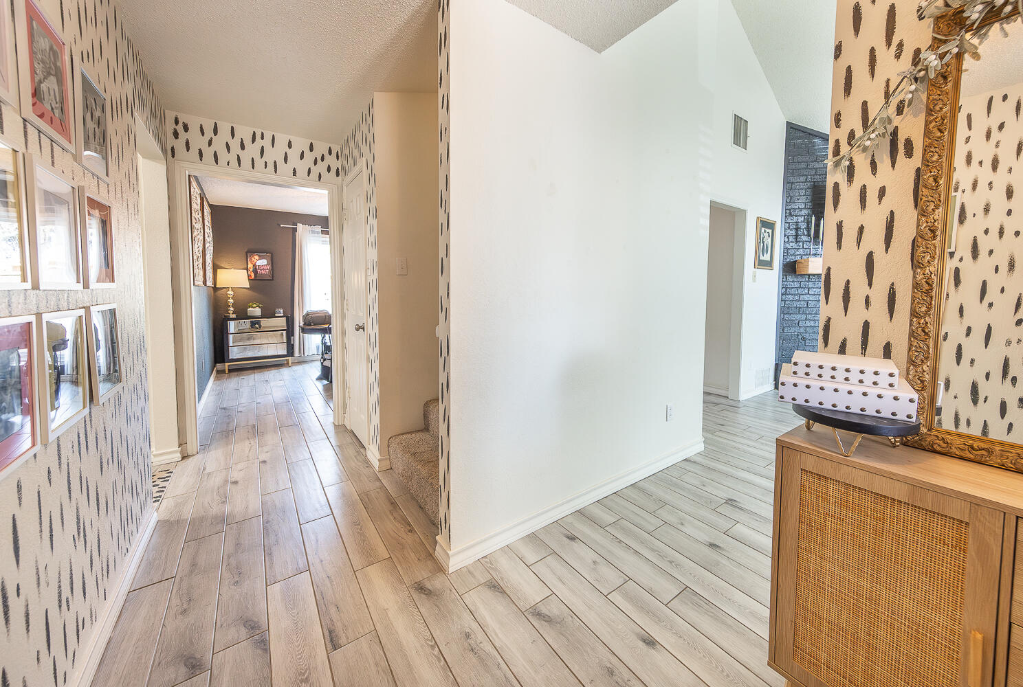 5804 78th Street Lubbock, TX 79424 - Photo 8 of 26 2L9A2407